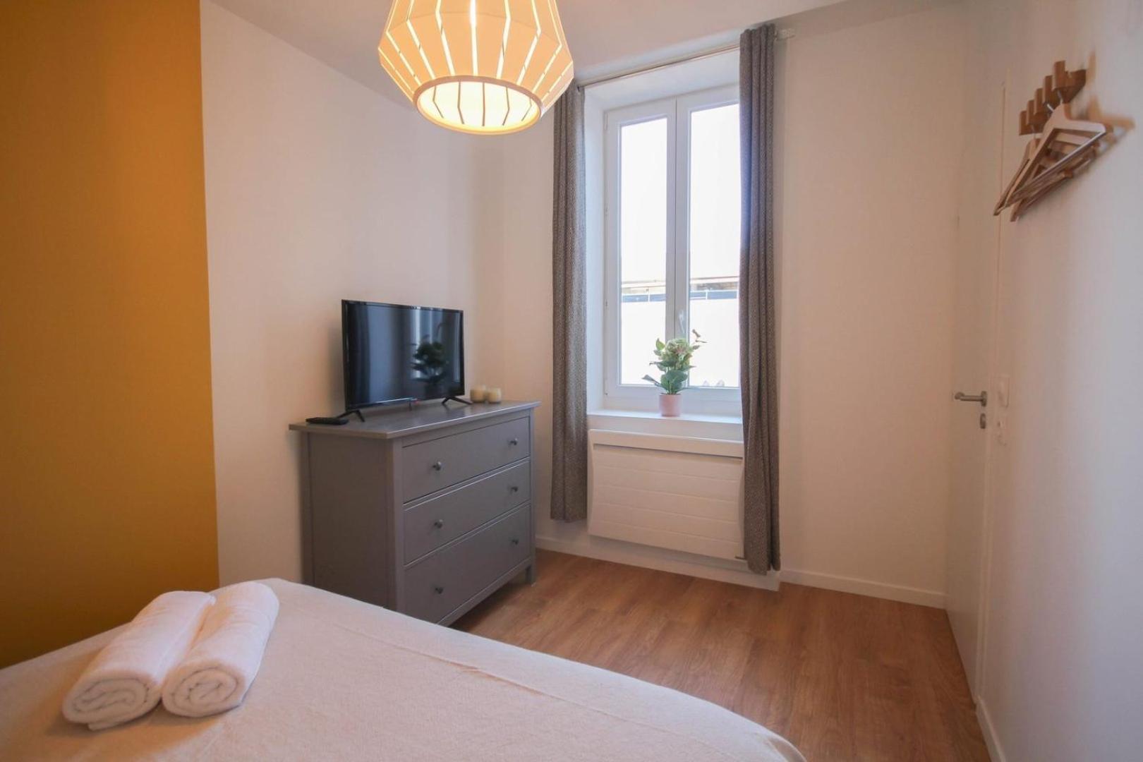 Lille Centre - Nice And Functional Ap. 2Bdrm Luaran gambar